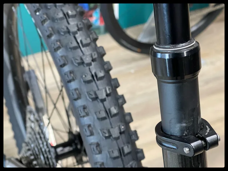 Liv Intrigue 29 1 Medium Smoke Metal 2022-10